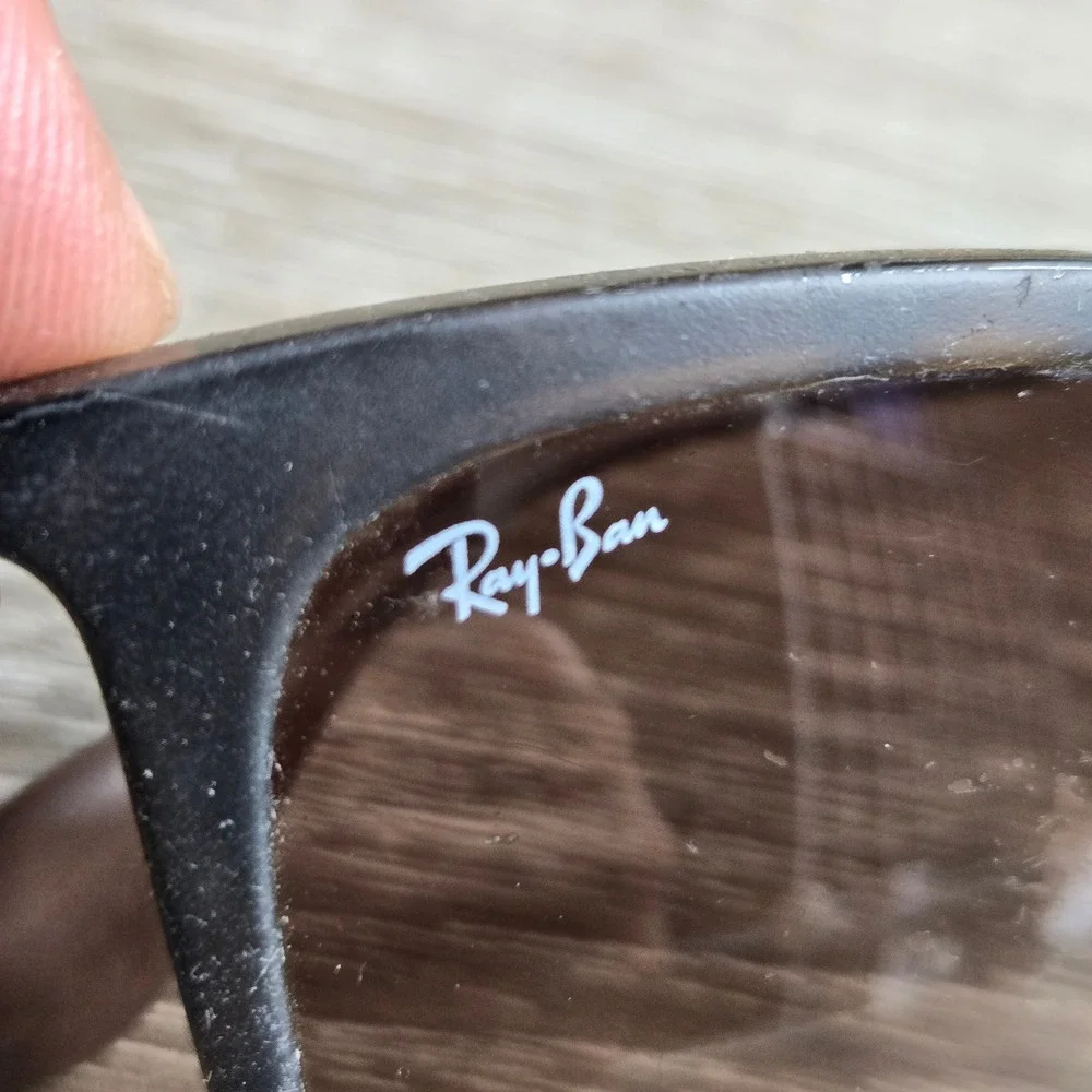Ray-Ban RB4221 Sunglasses Unisex 50mm Tortoise Brown Gradient Square Matte Italy